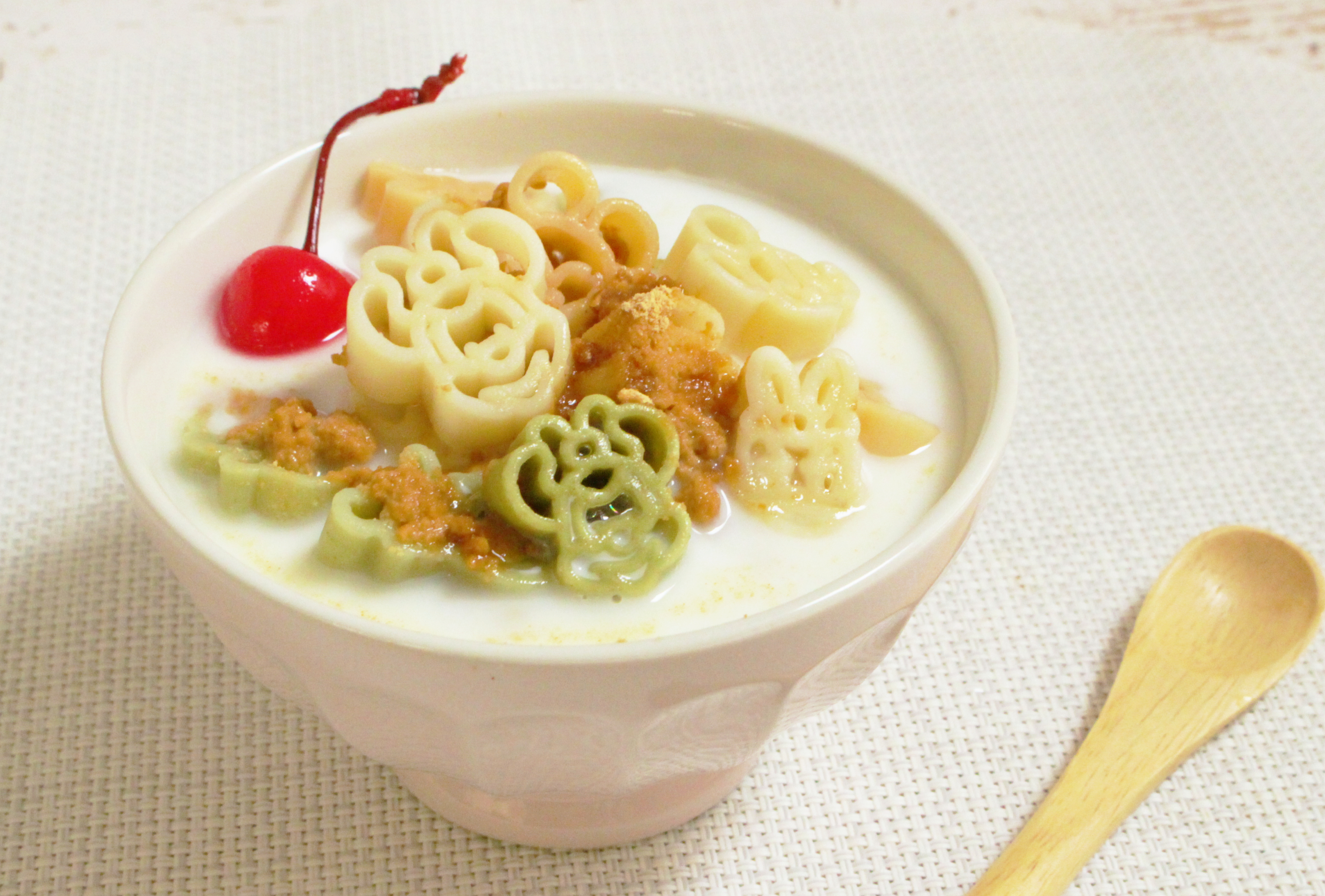 子供と一緒に楽しむ ディズニーパスタ で作る夏のひんやりスイーツ人気アレンジ3選 子供と一緒に楽しむ ディズニーパスタ で作る夏のひんやりスイーツ人気アレンジ3選