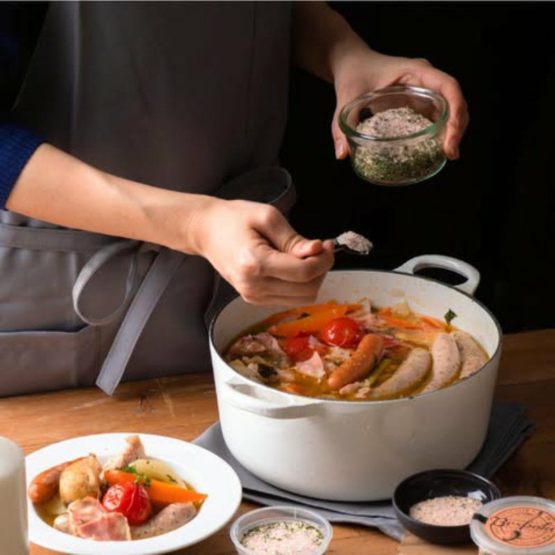 ビスポーク　イージーソルト （ジンジャー＆長ネギ＆ガーリックのお塩）ごま油と一緒に画像4