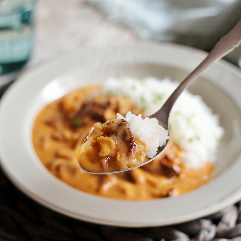 麻布十番シリーズ　ビーフストロガノフ 濃厚クリーム仕立て（８個セット）画像